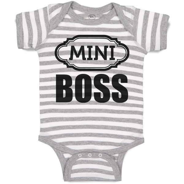 Mini Boss with Ogee Pattern