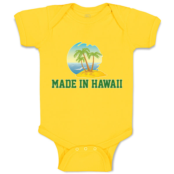 Baby Clothes Made in Hawaii with Tropical Beach Background Baby Bodysuits Cotton