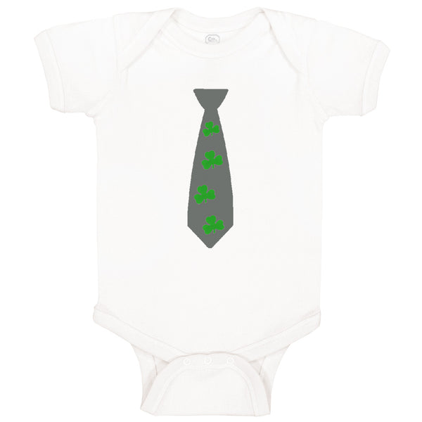 Tie with 4 Green Shamrocks St Patrick's