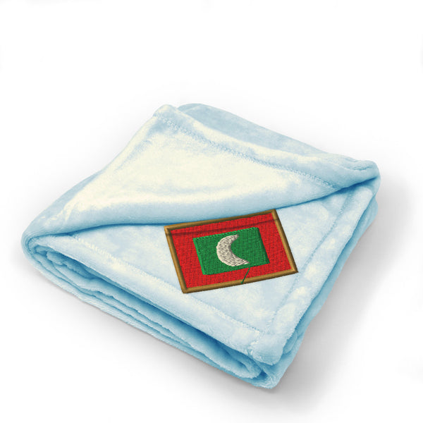 Plush Baby Blanket Maldives Embroidery Receiving Swaddle Blanket Polyester